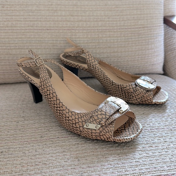 Cole Haan Snakeskin Kitten Heels 7.5 - Picture 1 of 12